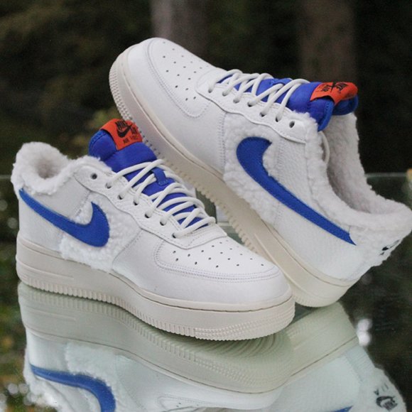 Nike Air Force 1 Low Sherpa Fleece Women’s Size 7.5 - Picture 8 of 12